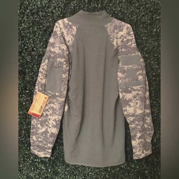 Massif Army Combat Shirt XL Flame Resistant tactical compression camouflage NWT - Picture 2 of 9